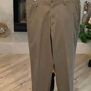 Men's Classic Tan Pants